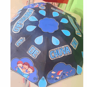 GUARDA CHUVA DE LIVROS(dia do livro, dia da leitura, cantinho da leitura, dia l, exposição literária)