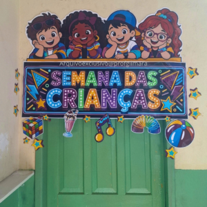 PORTA SEMANA DAS CRIANÇAS ANOS 80 LED (dia das crianças, painel para porta, decoração semana das crianças, decoração de porta semana das crianças)